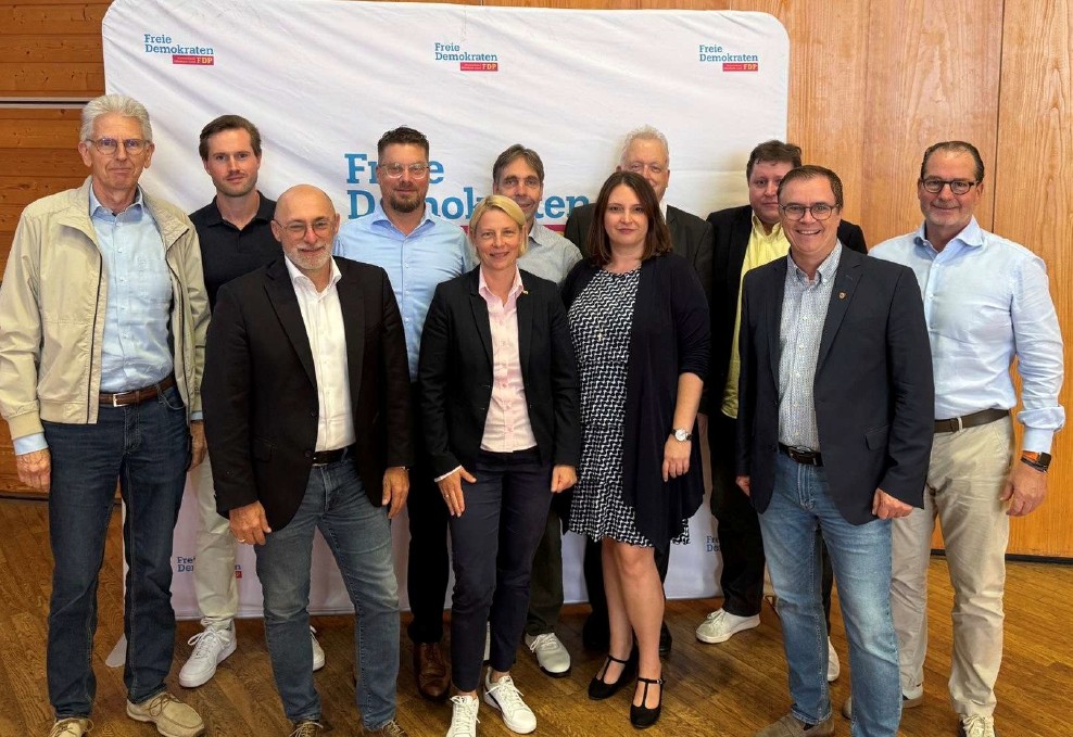 Ein Gruppenfoto der FDP Kreistagsfraktion